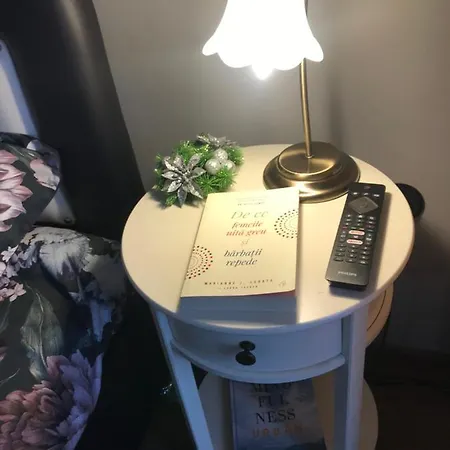 Garsoniera Delia Appartement *