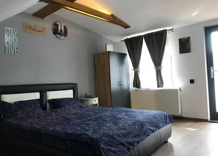 Garsoniera Delia * Brasov