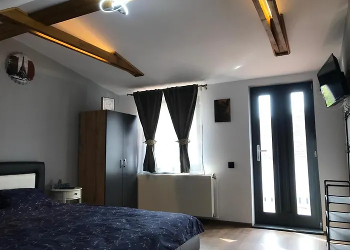 Garsoniera Delia 布拉索夫